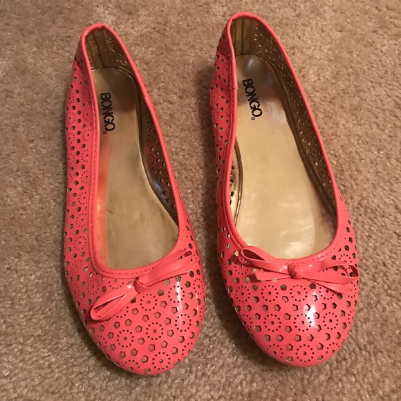 BONGO Shoes - Flat shoes